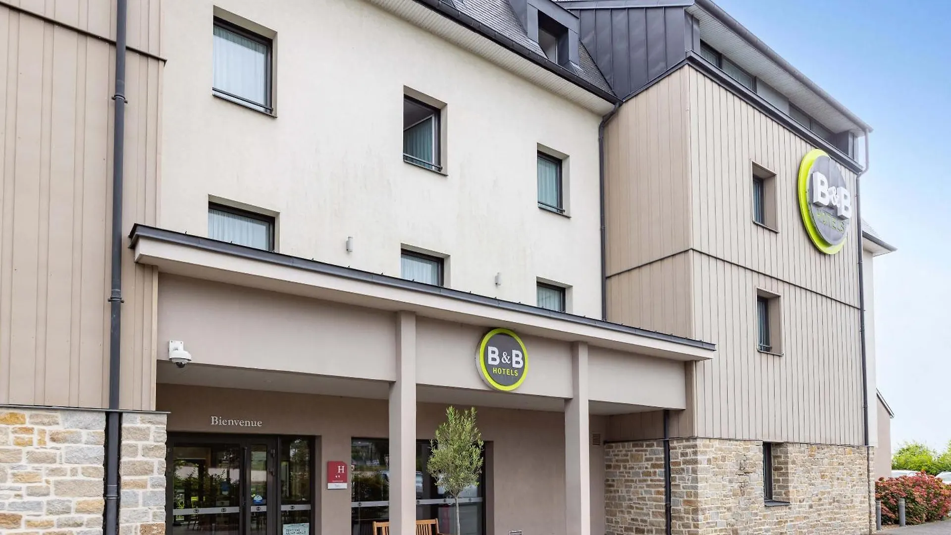 **  B&B Hotel Saint Malo Sud France