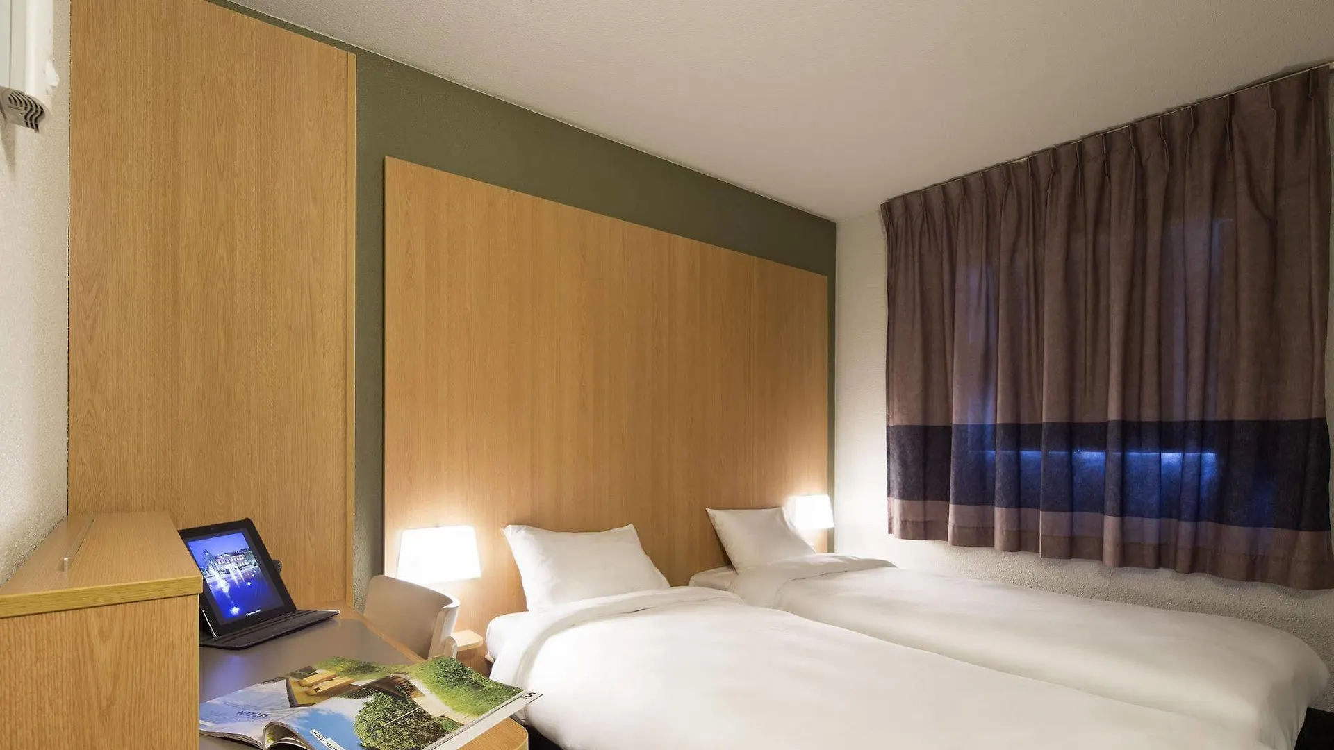 **  B&B Hotel Saint Malo Sud France